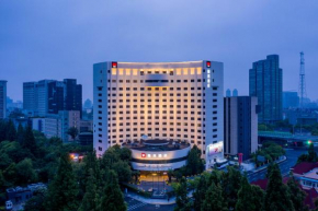 Radisson RED Shanghai Wujiaochang Hotel